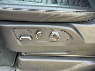 2024 Cadillac Escalade ESV 4WD Premium Luxury Platinum