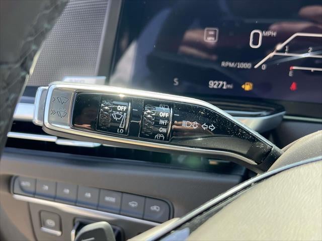 2025 Cadillac Escalade 4WD Premium Luxury