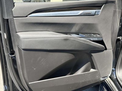 2025 Cadillac Escalade ESV 4WD Luxury