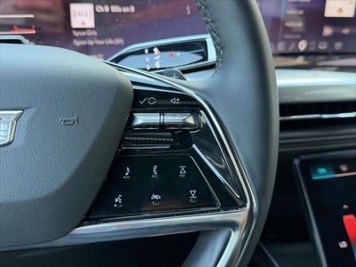 2025 Cadillac Escalade ESV 4WD Luxury