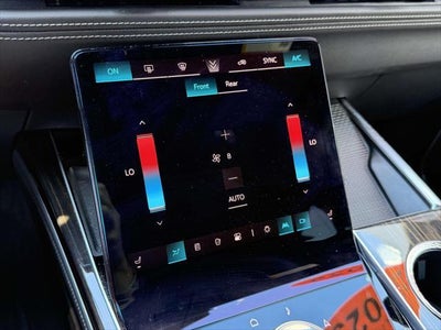 2025 Cadillac Escalade ESV 4WD Luxury
