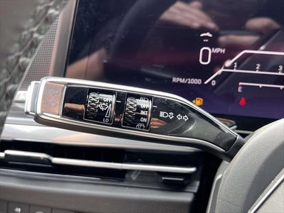 2025 Cadillac Escalade ESV 4WD Luxury