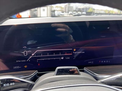 2025 Cadillac Escalade ESV 4WD Luxury