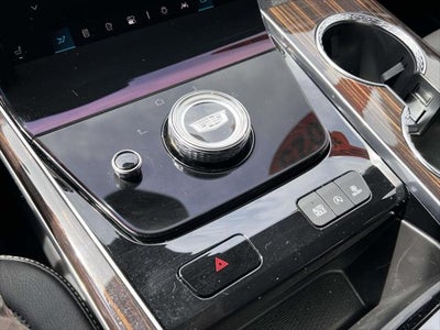 2025 Cadillac Escalade ESV 4WD Luxury