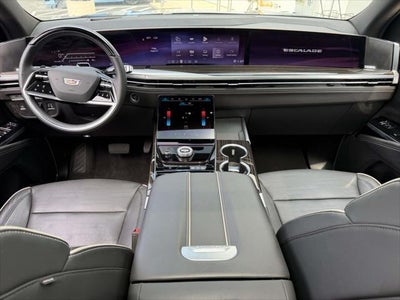 2025 Cadillac Escalade ESV 4WD Premium Luxury