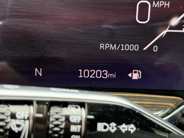 2025 Cadillac Escalade ESV 4WD Premium Luxury