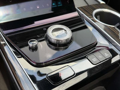2025 Cadillac Escalade ESV 4WD Premium Luxury