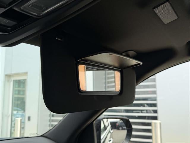 2025 Cadillac Escalade ESV 4WD Premium Luxury