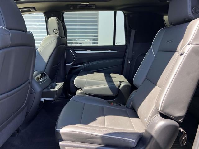 2025 Cadillac Escalade ESV 4WD Premium Luxury