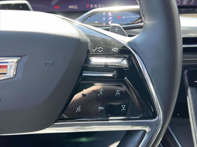 2025 Cadillac Escalade ESV 4WD Premium Luxury