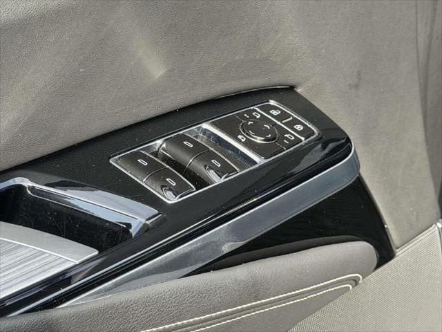2025 Cadillac Escalade ESV 4WD Premium Luxury