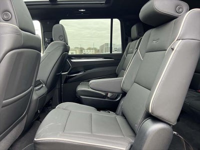 2025 Cadillac Escalade ESV 4WD Premium Luxury