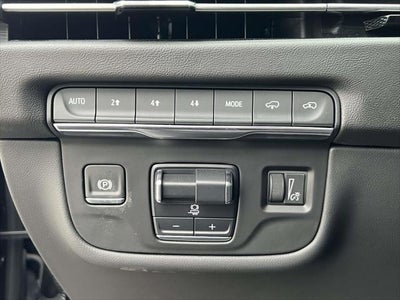 2025 Cadillac Escalade ESV 4WD Premium Luxury