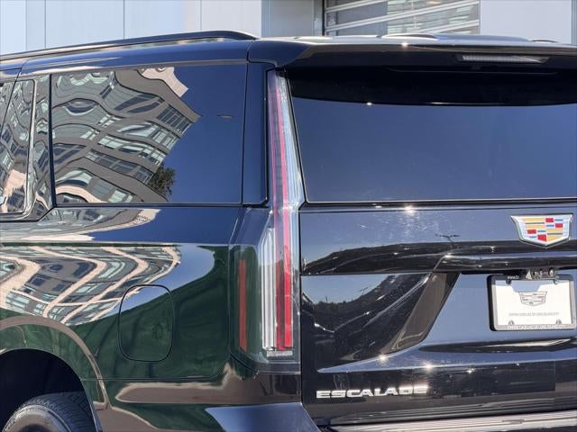 2025 Cadillac Escalade ESV 4WD Sport