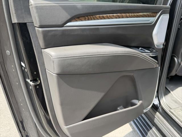 2025 Cadillac Escalade ESV 4WD Sport Platinum
