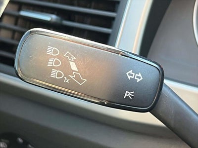 2019 Volkswagen Atlas 3.6L V6 SE w/Technology R-Line