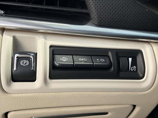 2013 Cadillac XTS Platinum