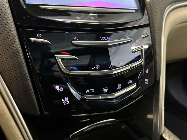 2013 Cadillac XTS Platinum