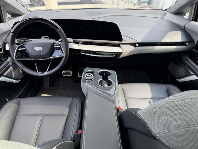 2025 Cadillac OPTIQ Luxury
