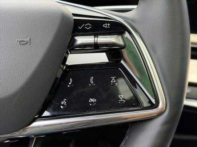 2025 Cadillac OPTIQ Luxury