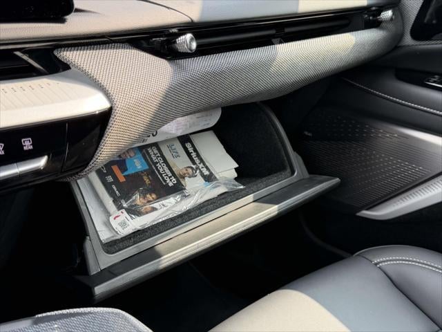 2025 Cadillac OPTIQ Luxury