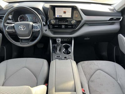 2023 Toyota Highlander LE