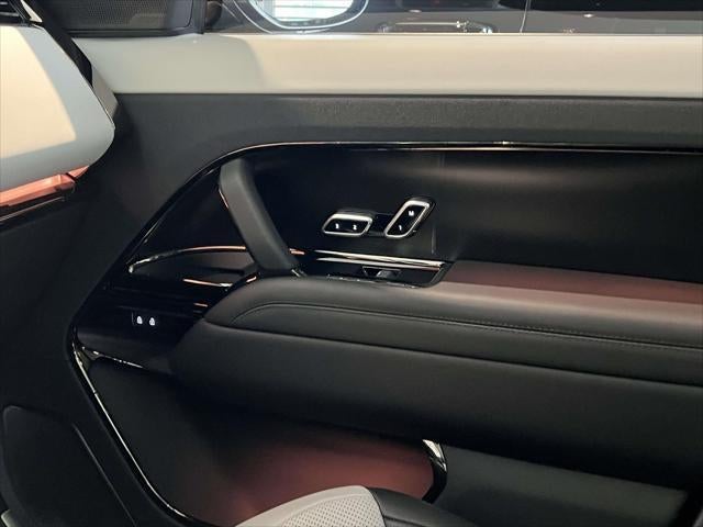 2024 Land Rover Range Rover Sport SV Edition One Carbon Bronze