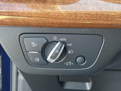 2022 Audi Q5 S line Premium Plus