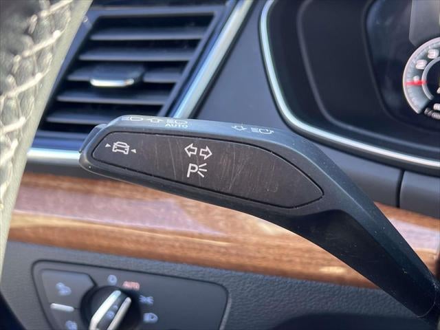 2022 Audi Q5 S line Premium Plus