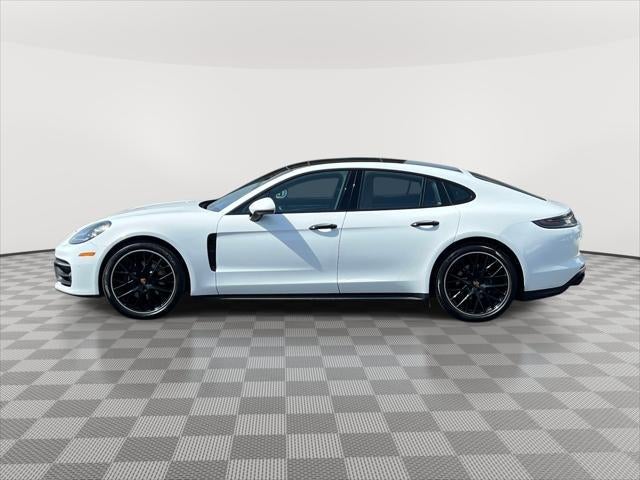 2023 Porsche Panamera 4 Platinum Edition