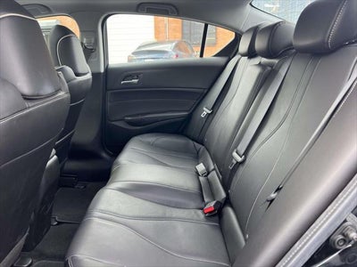 2019 Acura ILX w/Premium Pkg