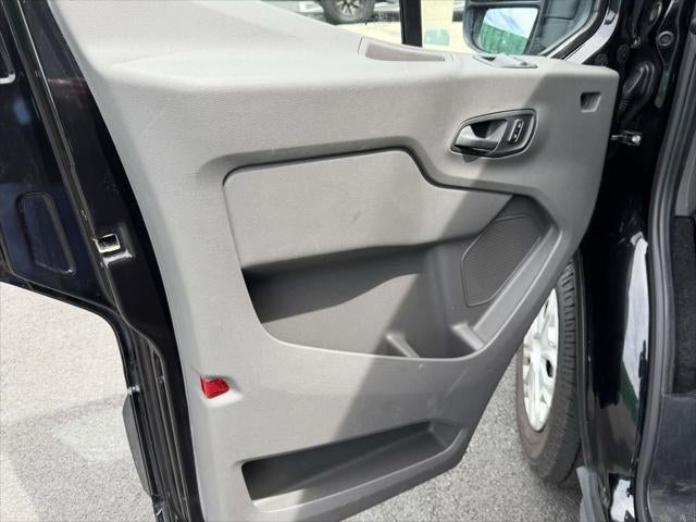 2024 Ford Transit Passenger Wagon XL