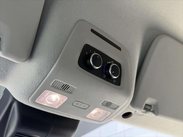 2024 Ford Transit Passenger Wagon XL