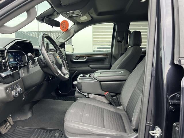 2022 Chevrolet Silverado 1500 LT (2FL)