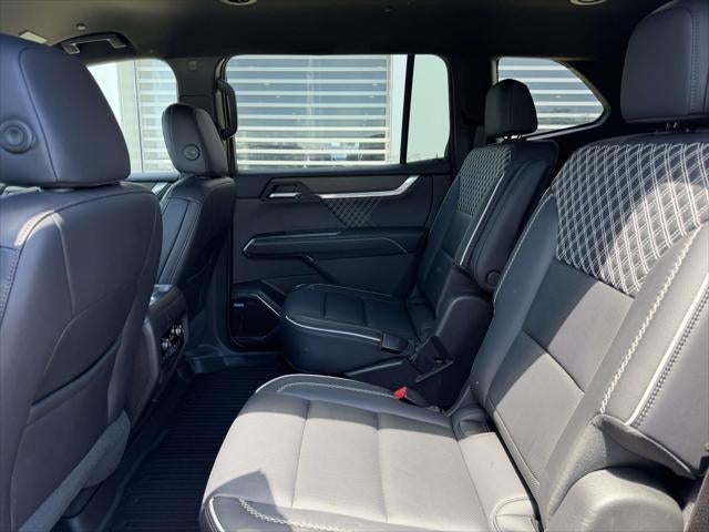2025 GMC Acadia Denali