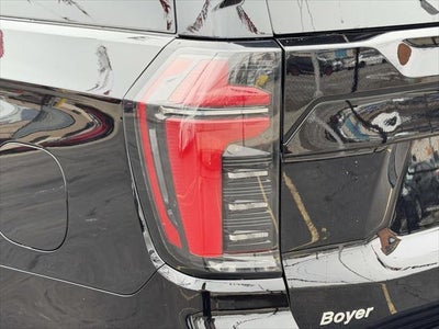 2025 Chevrolet Suburban LS