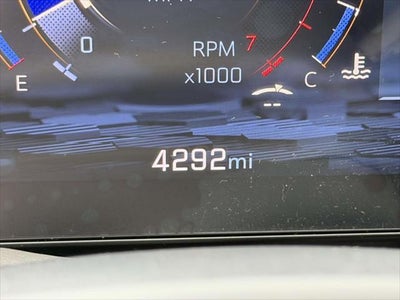 2025 Chevrolet Suburban LS