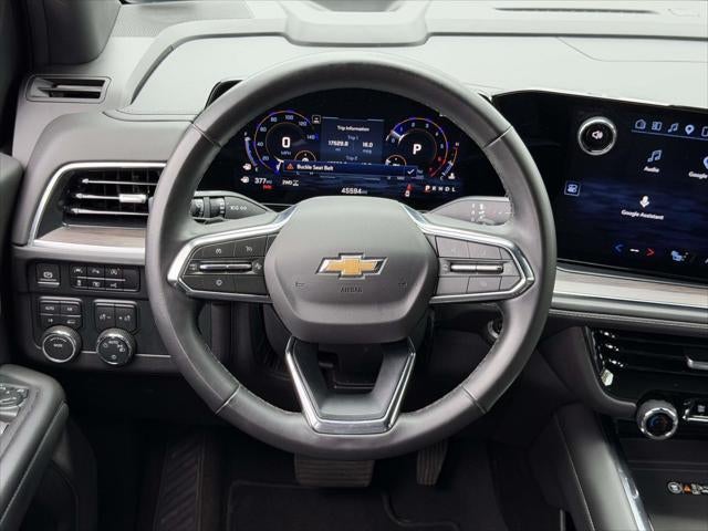 2025 Chevrolet Suburban LT