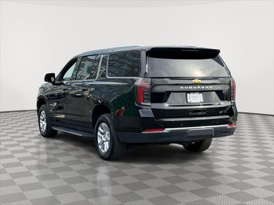 2025 Chevrolet Suburban LT