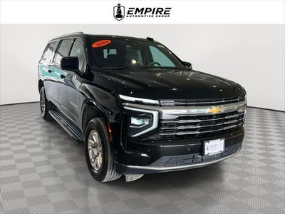 2025 Chevrolet Suburban LT