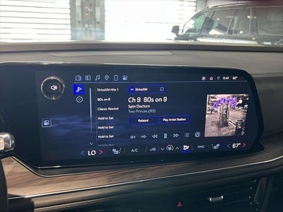 2025 Chevrolet Suburban LT