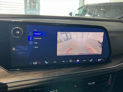 2025 Chevrolet Suburban LT