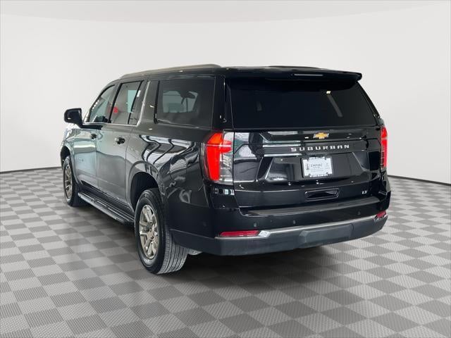 2025 Chevrolet Suburban LT