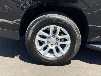 2025 Chevrolet Suburban LT