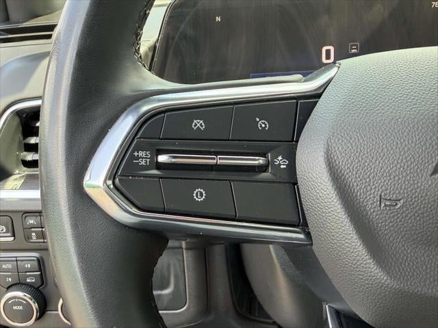 2025 Chevrolet Suburban LT