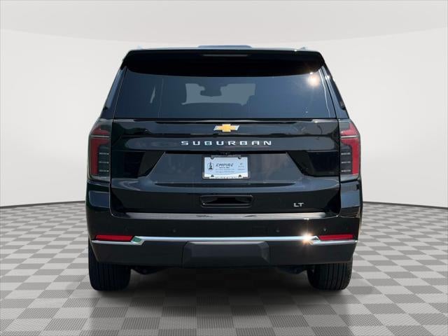 2025 Chevrolet Suburban LT