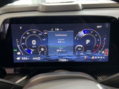 2025 Chevrolet Suburban LT