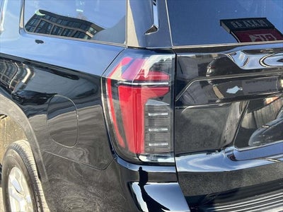 2025 Chevrolet Suburban LT