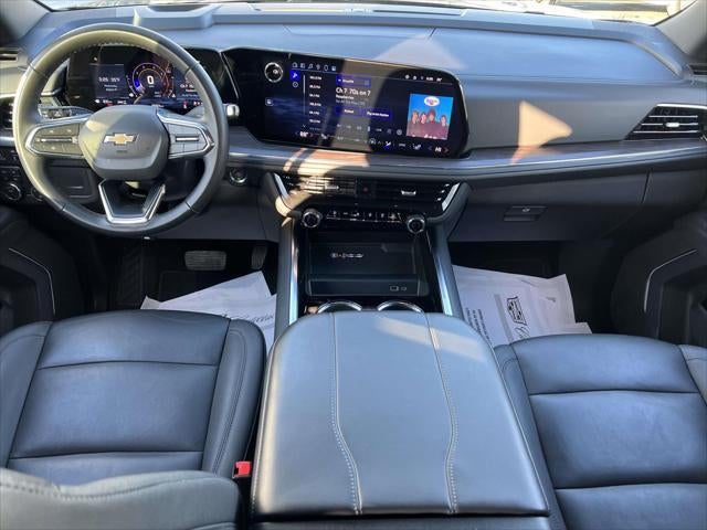 2025 Chevrolet Suburban LT