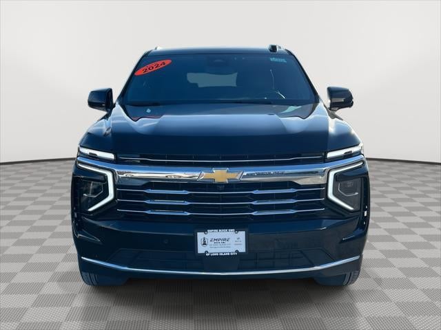 2025 Chevrolet Suburban LT